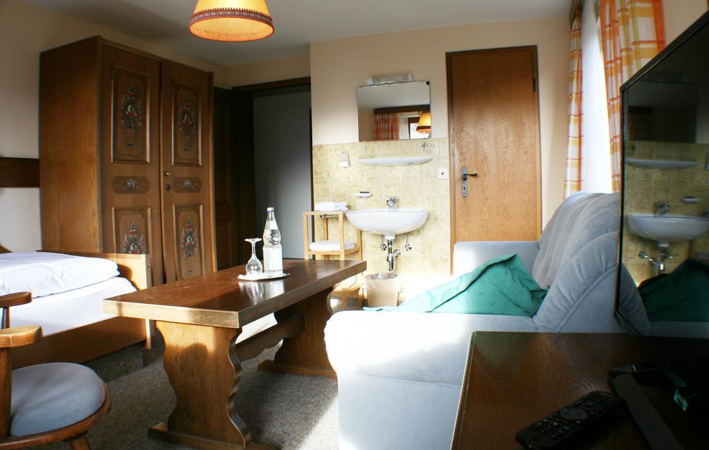 Berghotel Maderhalm Garni Oberstdorf Room photo
